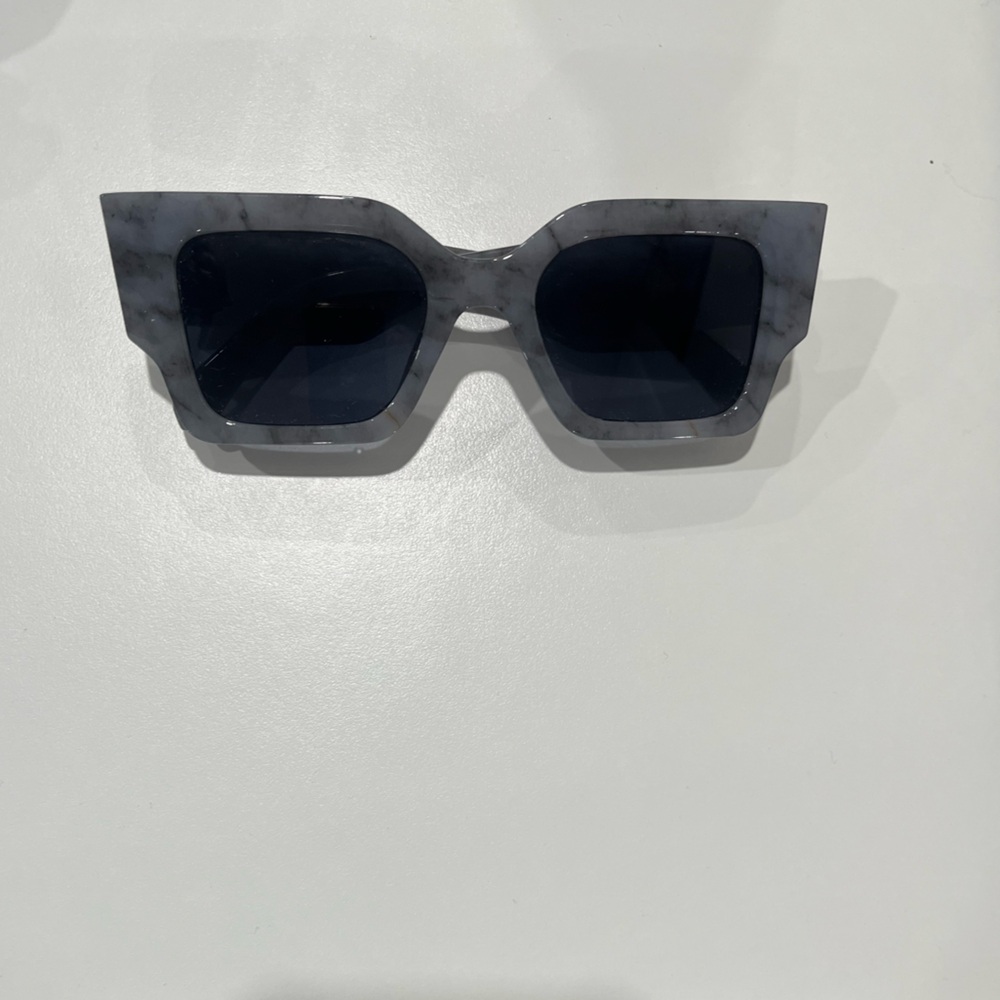 Fashion glasses